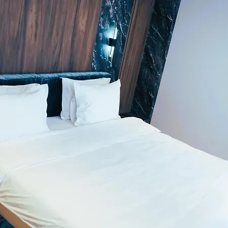Arbnor Boutique Hotel *