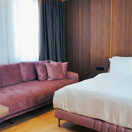 酒店 Arbnor Boutique 地拉那