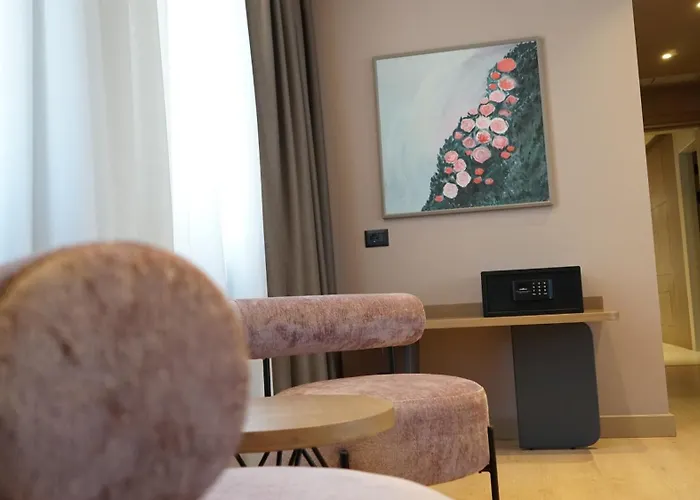 Arbnor Boutique 4* Tirana